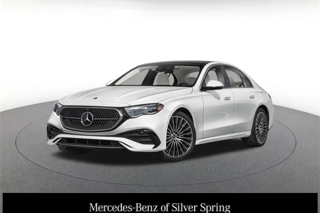 2026 Mercedes Benz E 4MATIC photo 1