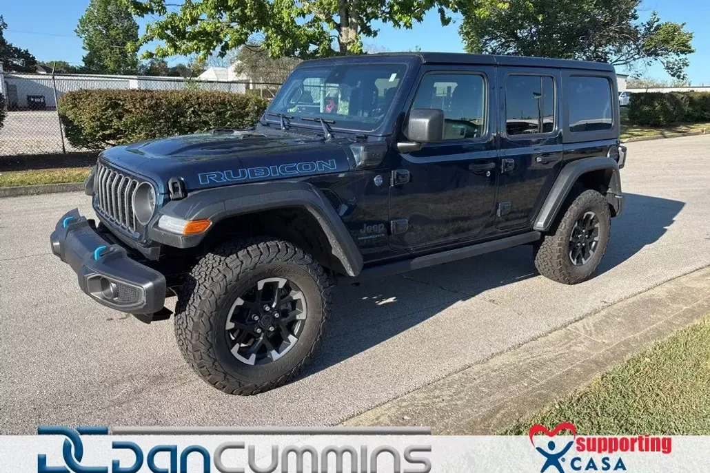 2025 Jeep Wrangler Rubicon 4xe photo 1