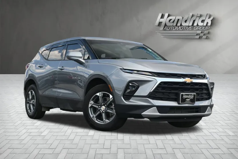 2025 Chevrolet Blazer 2LT photo 1