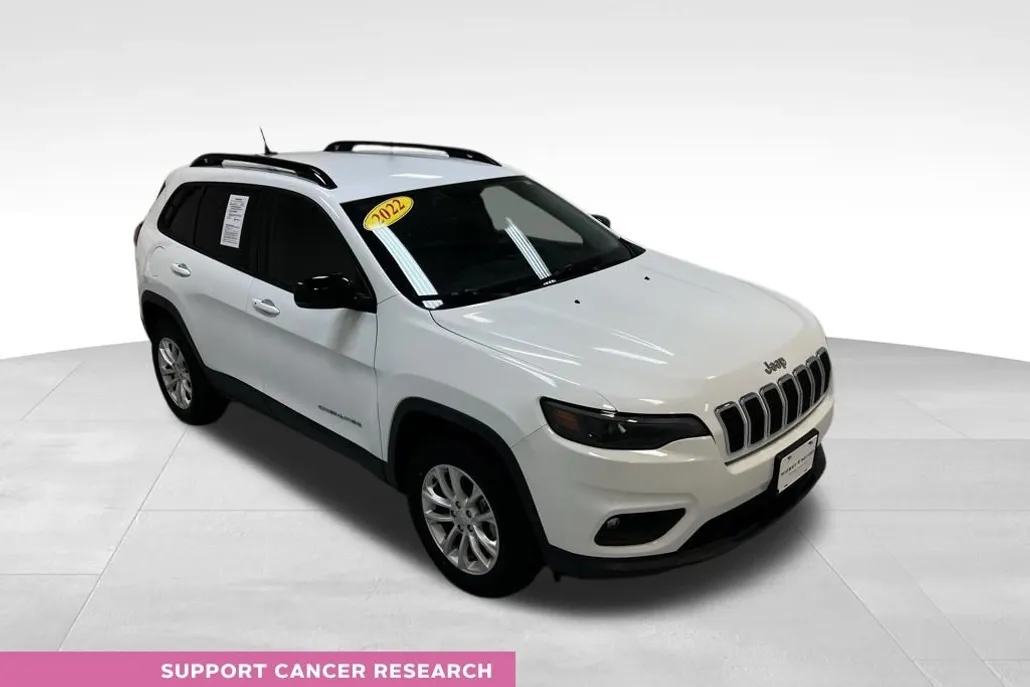 2022 Jeep Cherokee Latitude Lux photo 1