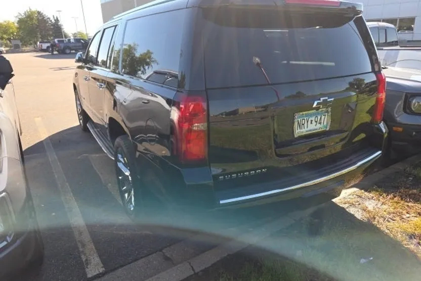 2016 Chevrolet Suburban LTZ photo 1