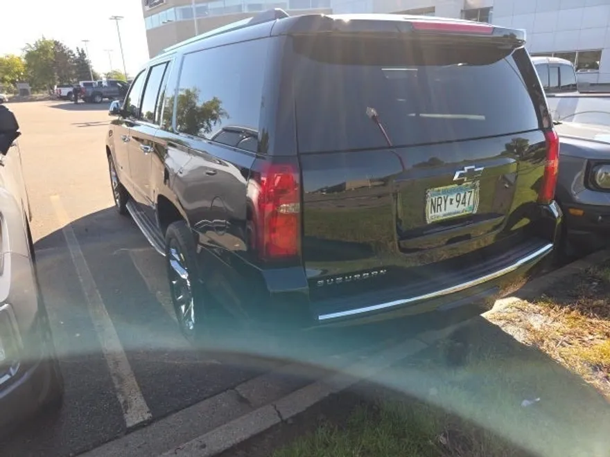 2016 Chevrolet Suburban LTZ photo 1