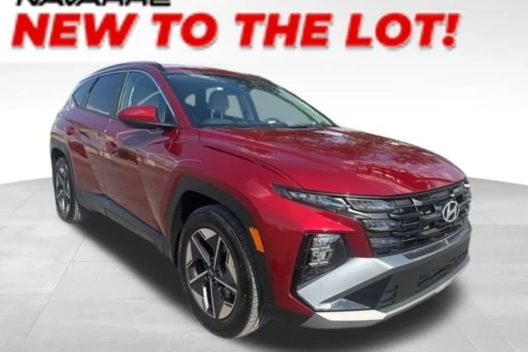 2025 Hyundai Tucson SEL photo 1