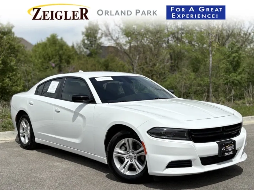 2023 Dodge Charger SXT photo 1