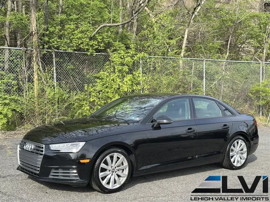 2017 Audi A4 2.0T Quattro Premium photo 1