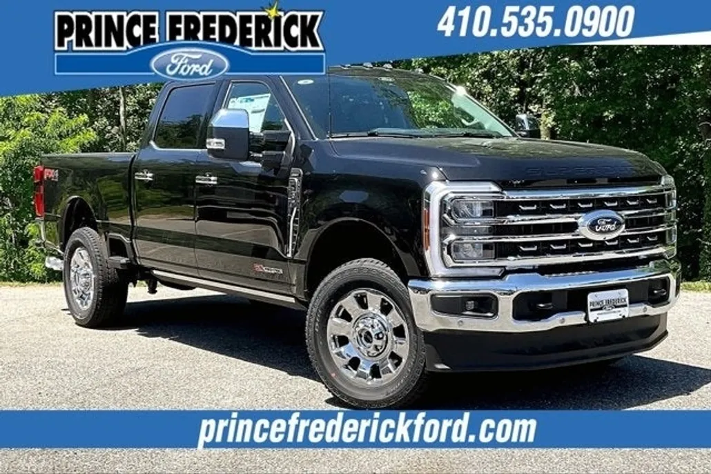 2025 Ford F-250 Lariat photo 1