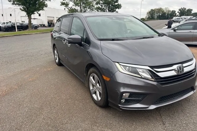 2019 Honda Odyssey EX-L photo 1