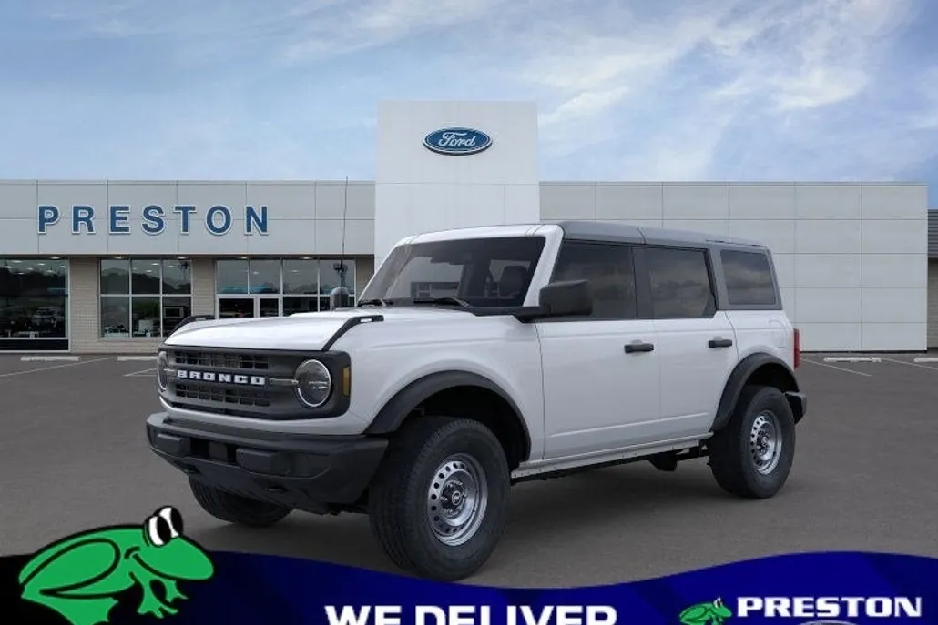 2025 Ford Bronco Base photo 1