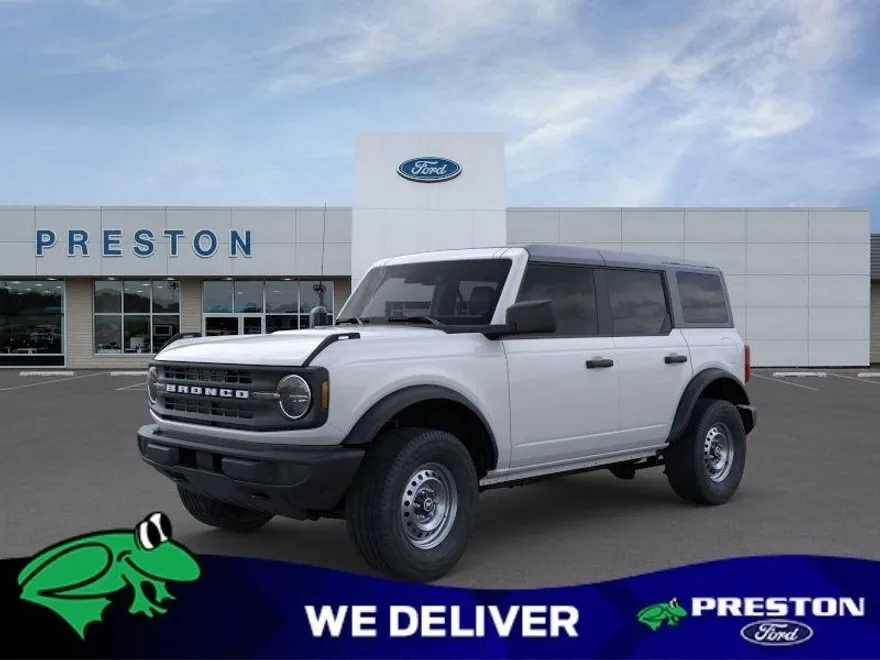 2025 Ford Bronco Base photo 1
