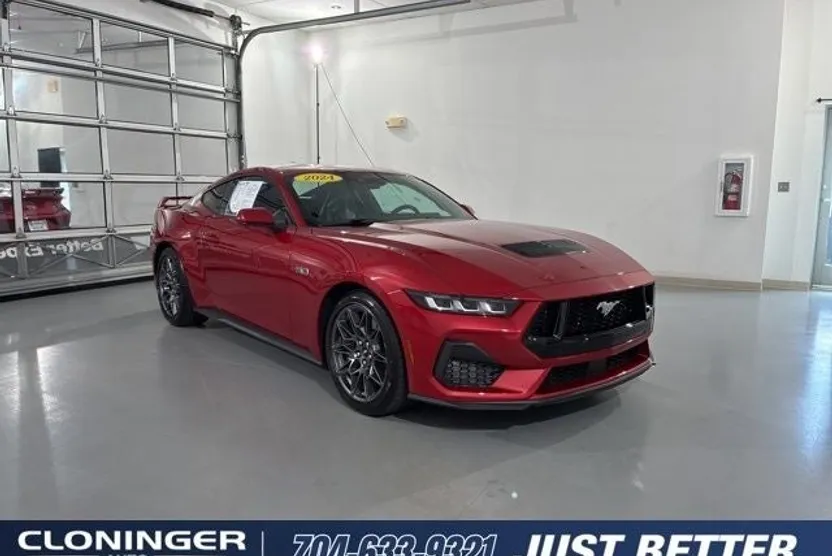 2024 Ford Mustang GT Premium photo 1