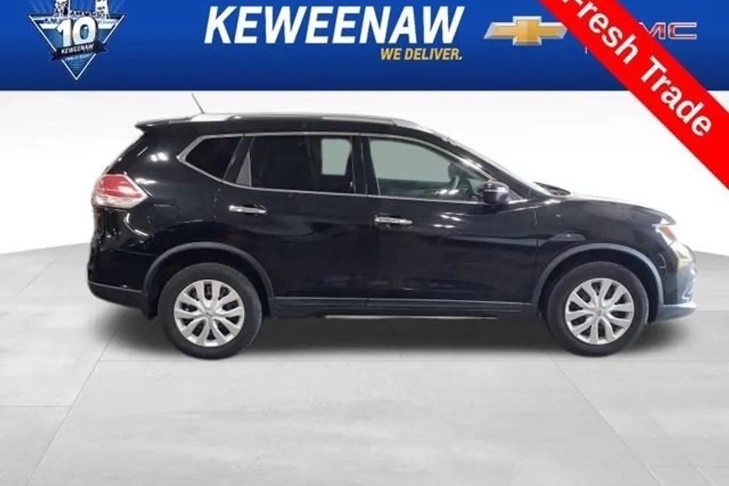 2016 Nissan Rogue S photo 1