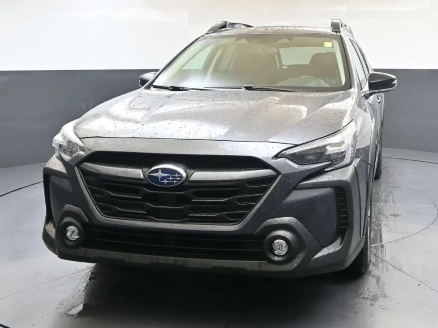 2023 Subaru Outback Premium photo 1