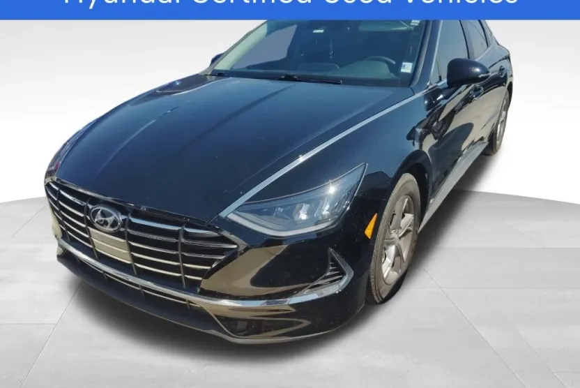2023 Hyundai Sonata SE photo 1
