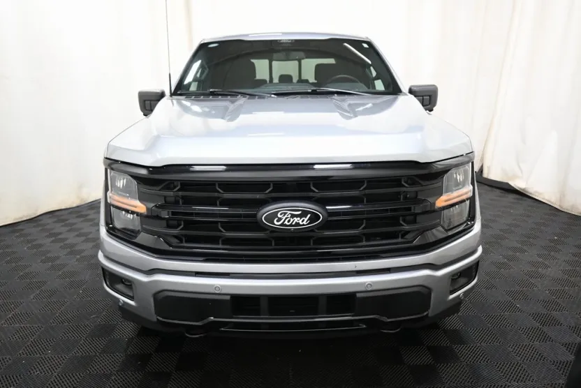 2024 Ford F-150 XLT photo 1