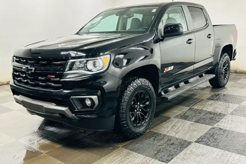 2022 Chevrolet Colorado Z71 photo 1
