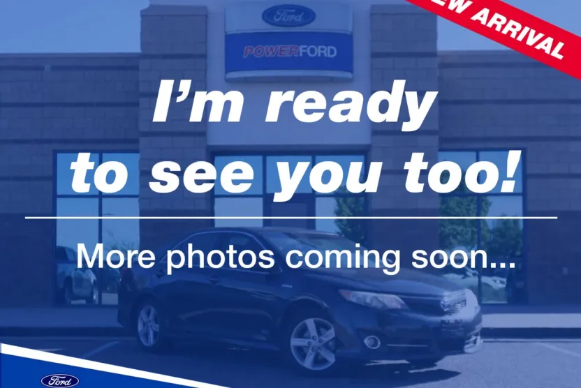 2014 Toyota Camry Hybrid SE photo 1