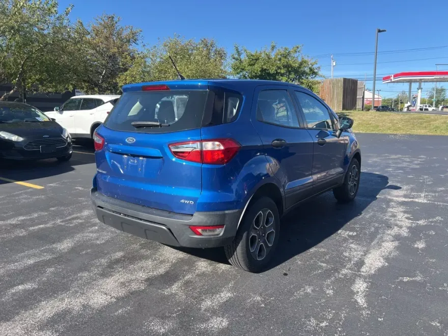 2018 Ford EcoSport S photo 1