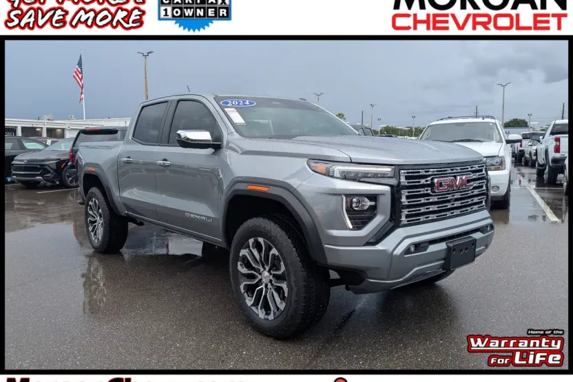 2024 Gmc Canyon Denali photo 1