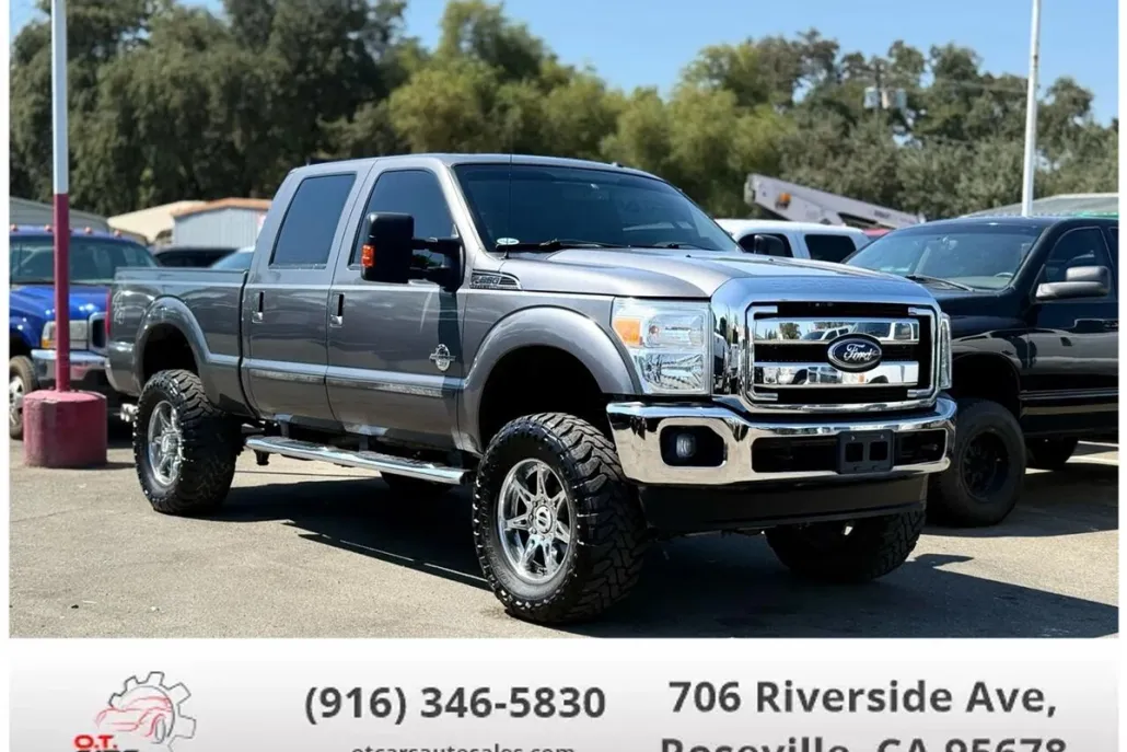 2011 Ford F-250 Lariat photo 1