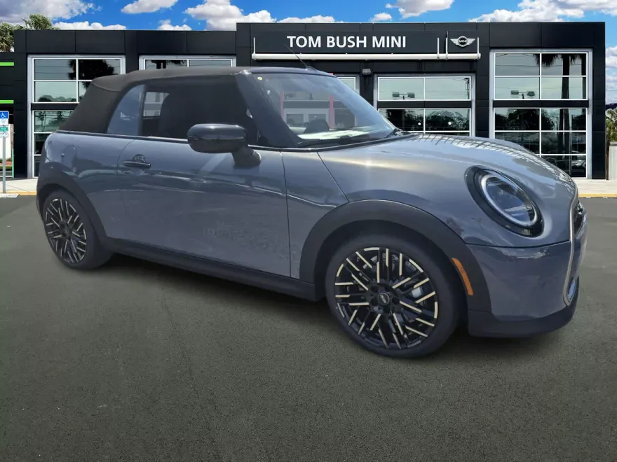 2025 Mini Cooper S Iconic photo 1