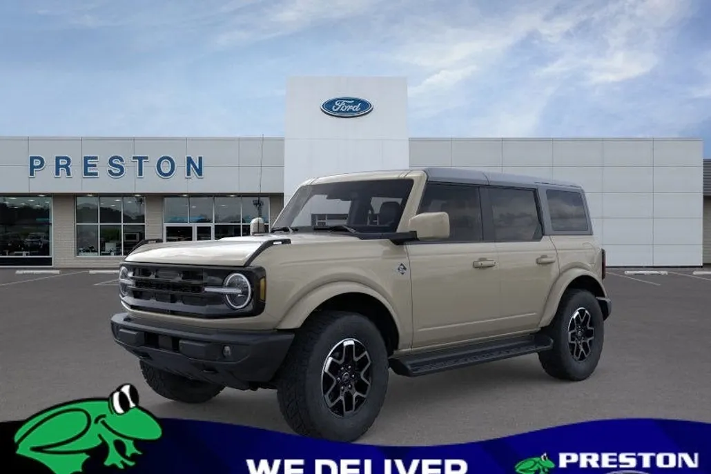 2025 Ford Bronco Outer Banks photo 1