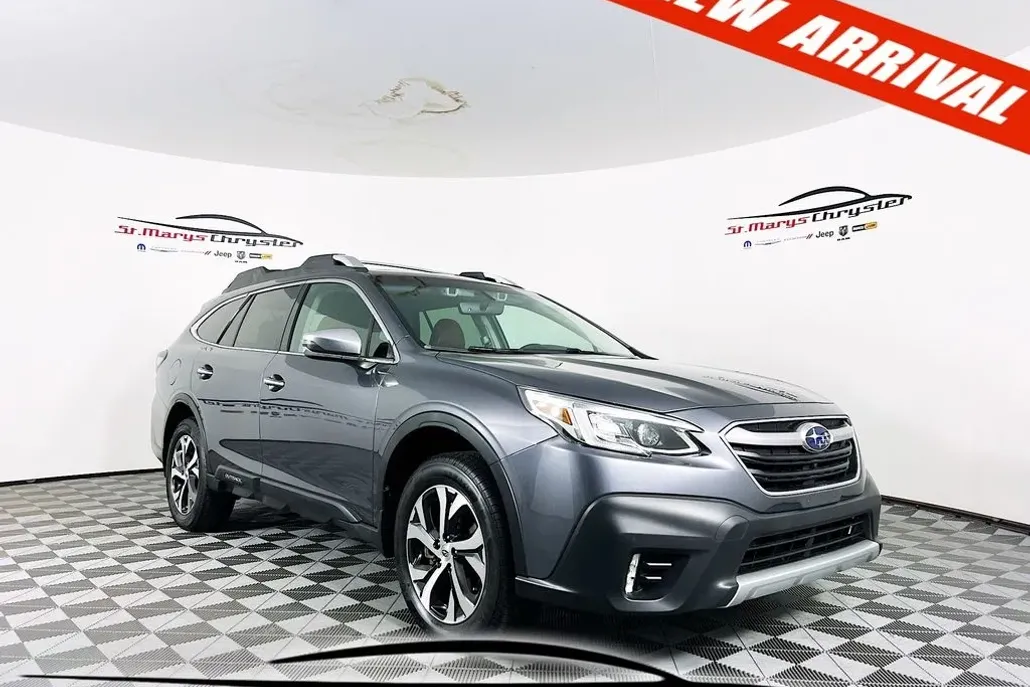 2021 Subaru Outback Touring photo 1