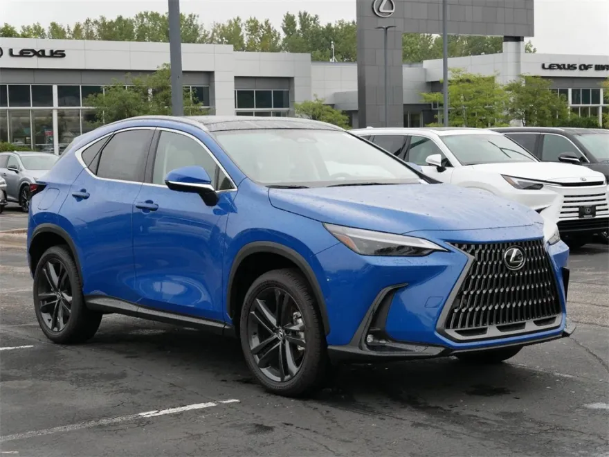 2025 Lexus NX Luxury AWD photo 1