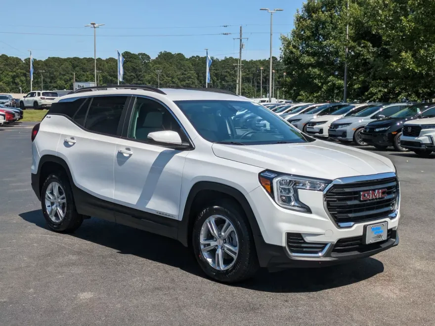 2023 Gmc Terrain SLE photo 1