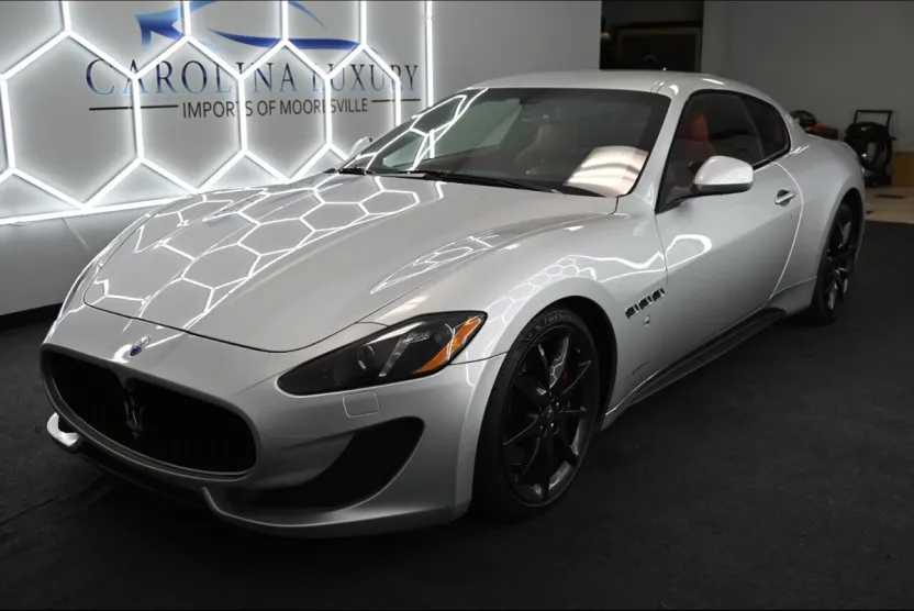 2014 Maserati Granturismo Sport photo 1