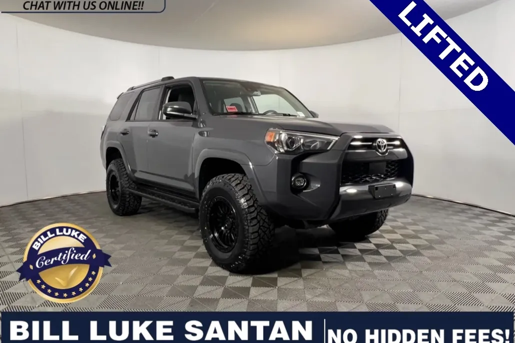 2024 Toyota 4Runner SR5 photo 1