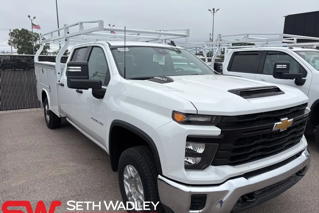 2025 Chevrolet Silverado 2500HD Work Truck photo 1