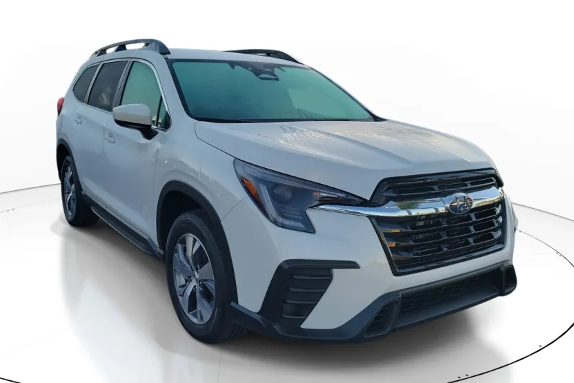 2024 Subaru Ascent Premium photo 1