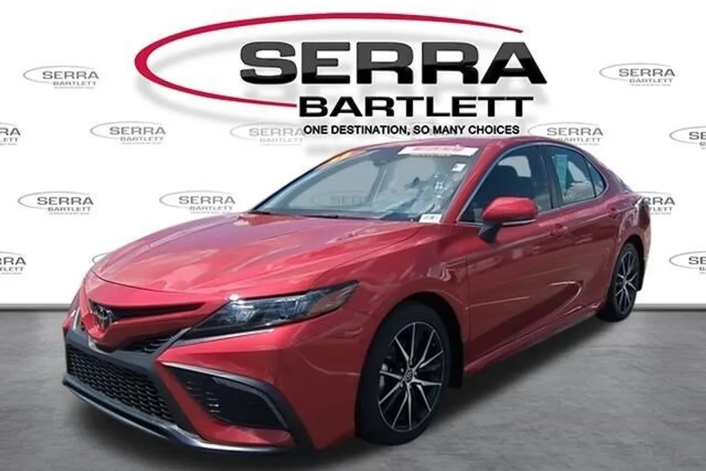 2023 Toyota Camry SE photo 1