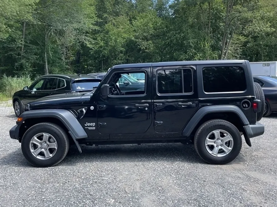 2018 Jeep Wrangler Unlimited Sport S photo 1