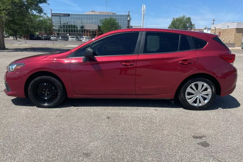 2020 Subaru Impreza Base photo 1