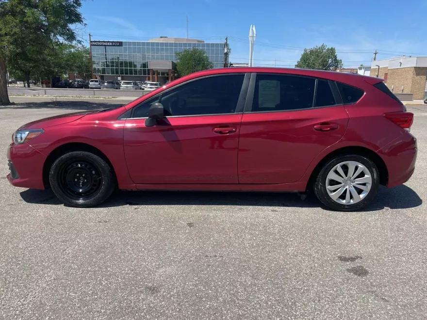 2020 Subaru Impreza Base photo 1