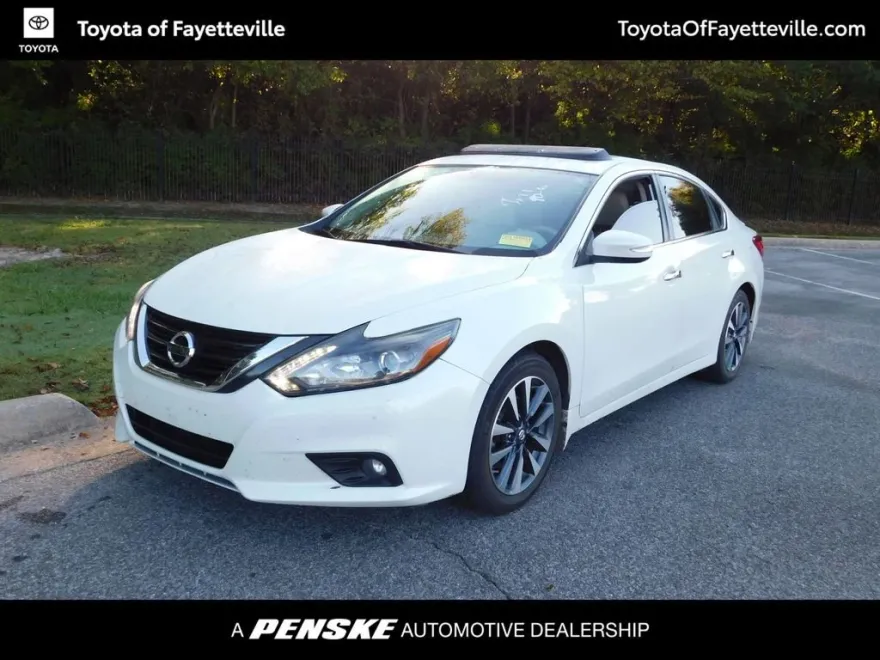 2016 Nissan Altima 2.5 SL photo 1
