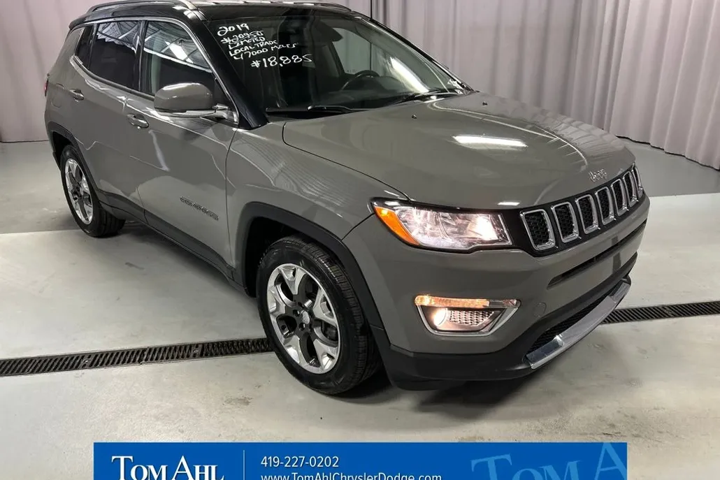 2019 Jeep Compass Limited photo 1