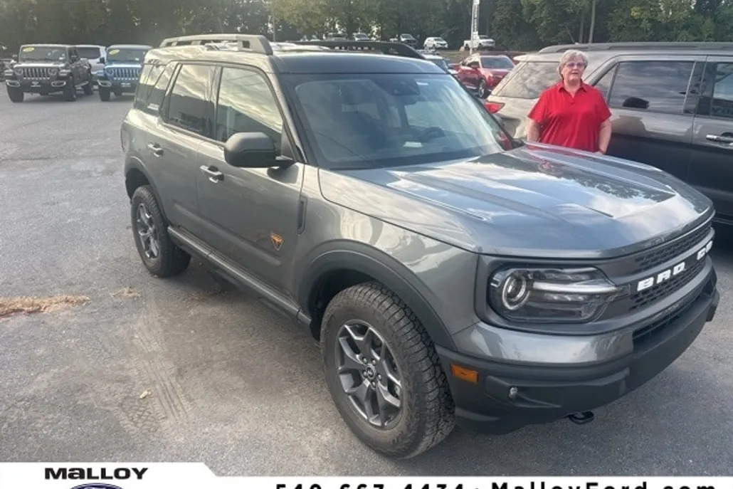2024 Ford Bronco Sport Badlands photo 1