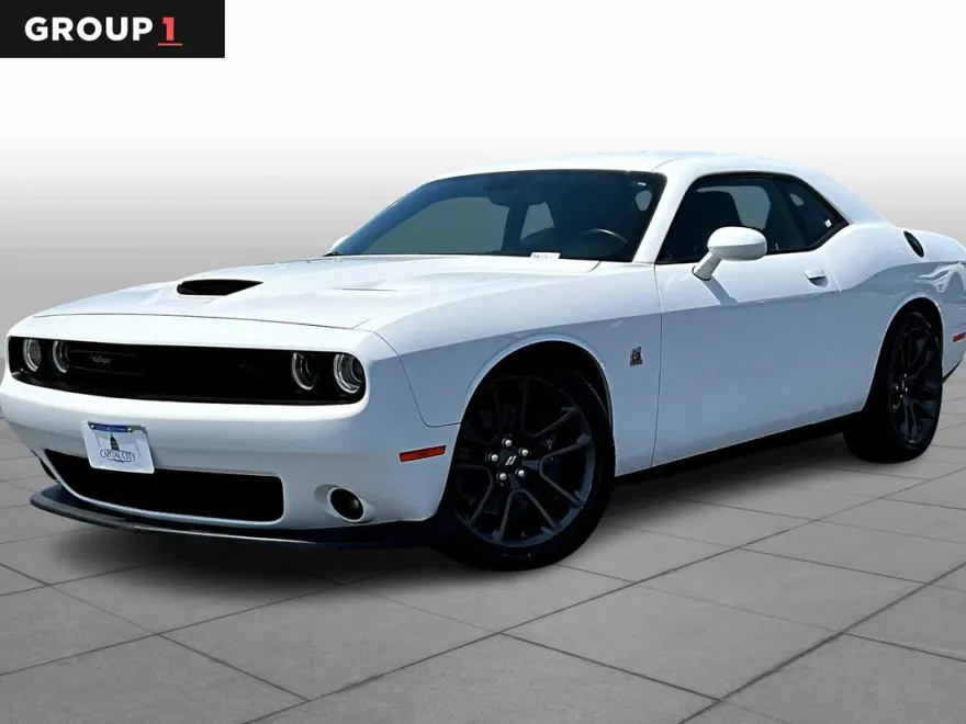 2021 Dodge Challenger R/T Scat Pack photo 1