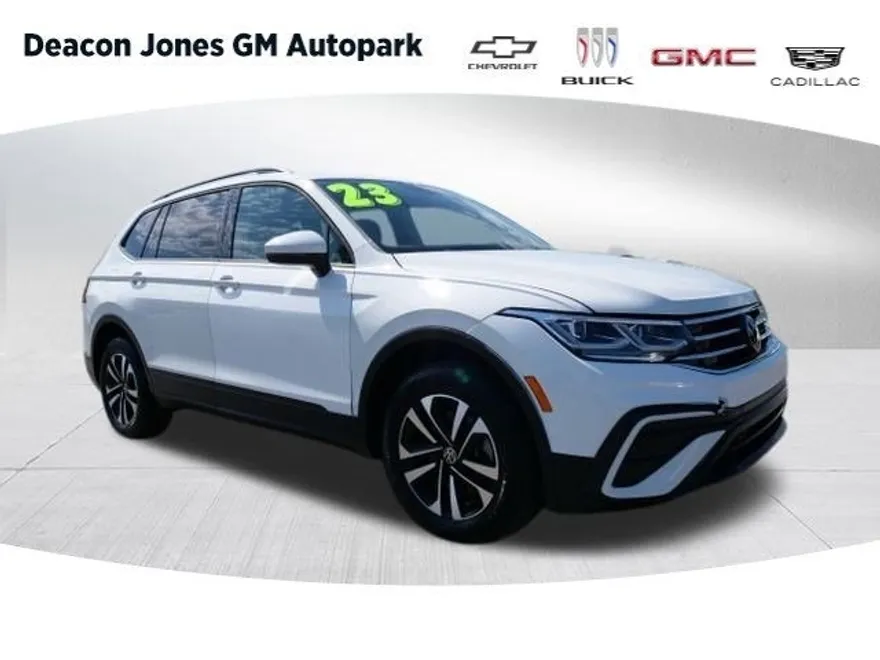 2023 Volkswagen Tiguan S photo 1