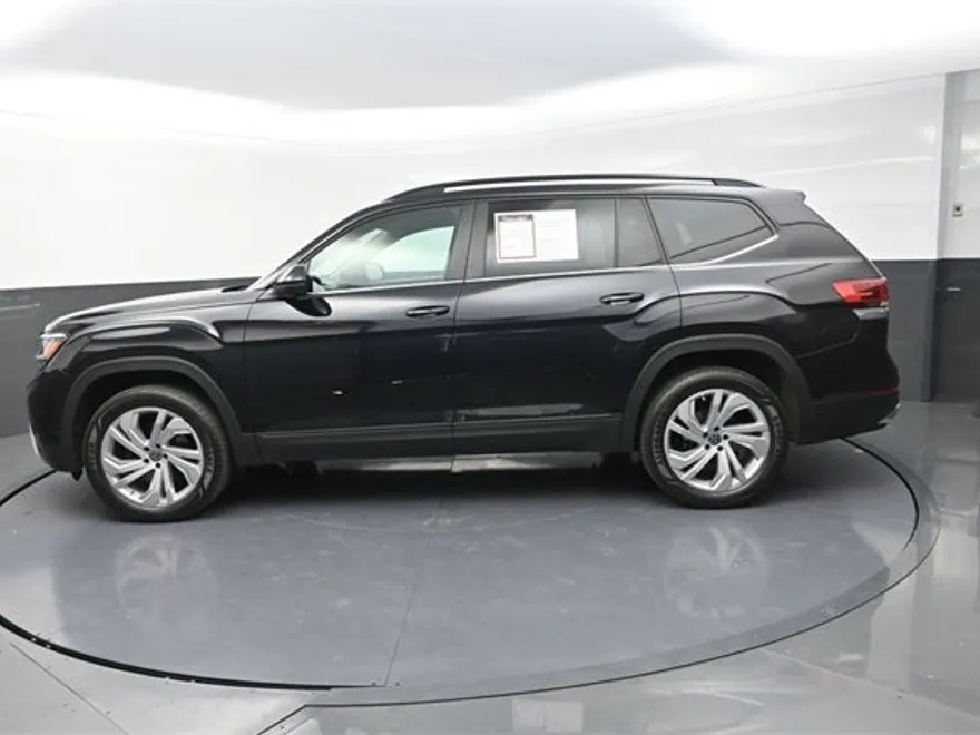 2023 Volkswagen Atlas V6 SE Technology photo 1