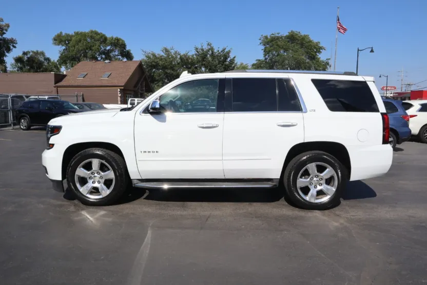 2015 Chevrolet Tahoe LTZ photo 1