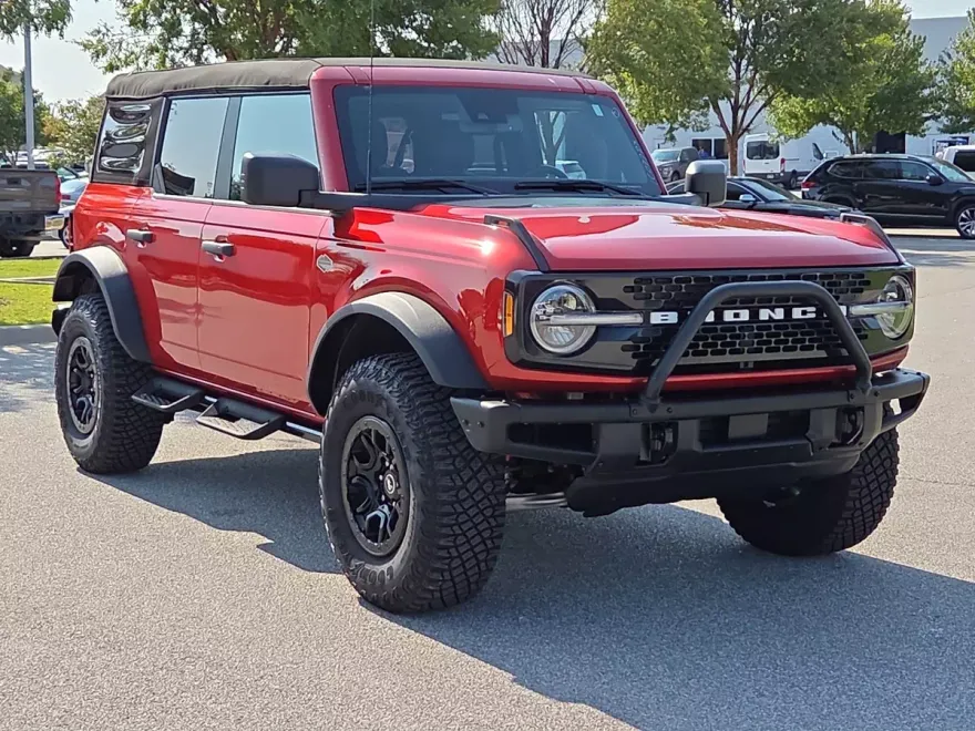 2023 Ford Bronco Wildtrak photo 1