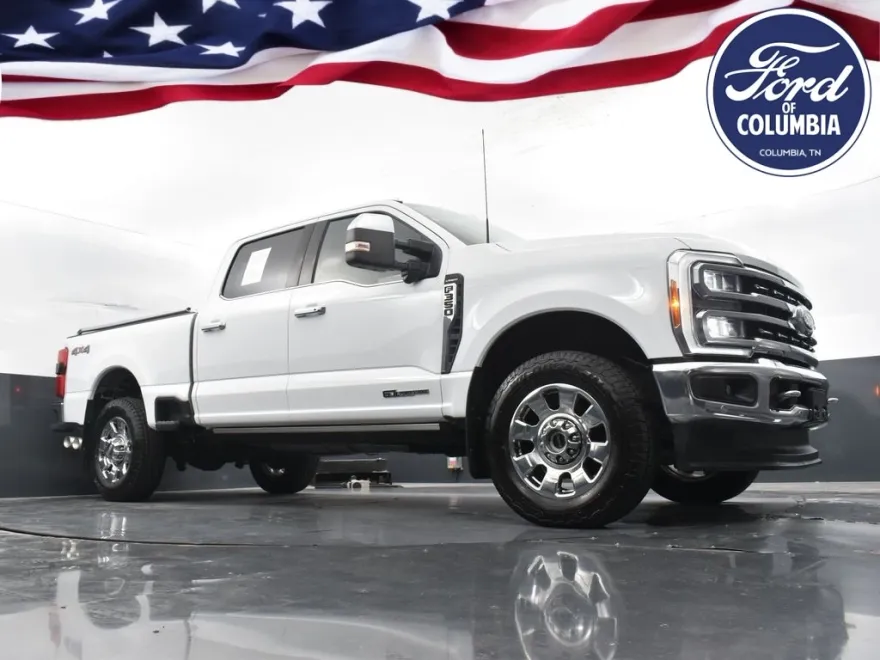2023 Ford F-350 Lariat photo 1