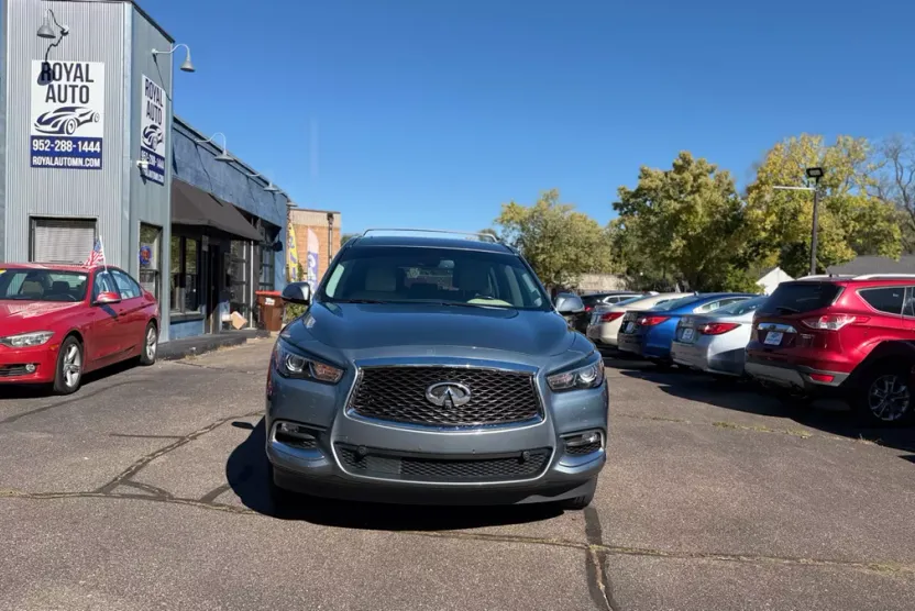 2016 Infiniti QX60 photo 1