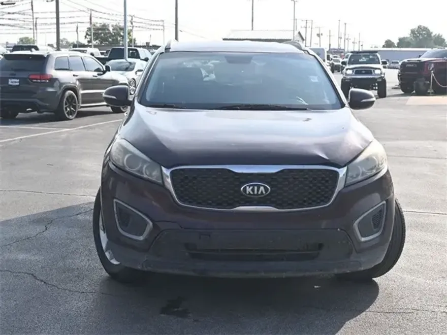 2016 Kia Sorento LX photo 1