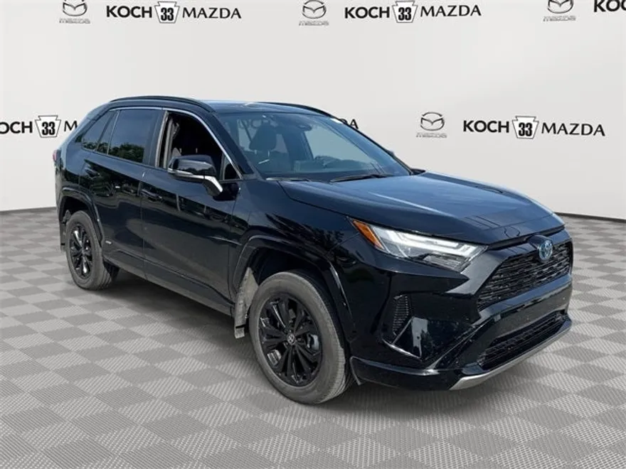 2024 Toyota RAV4 Hybrid SE photo 1