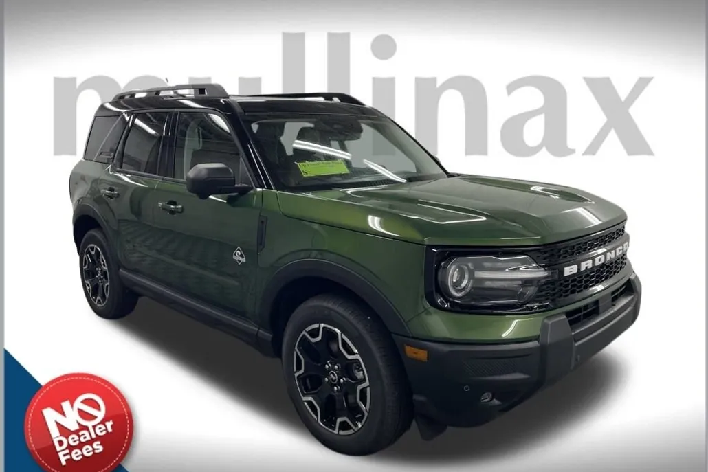 2025 Ford Bronco Sport Outer Banks photo 1