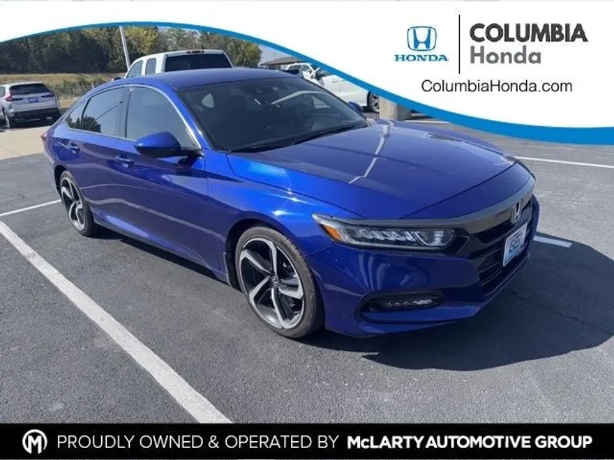 2019 Honda Accord Sport photo 1